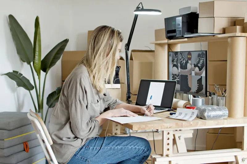 Going Independent: How Adult Creators Are Ditching Platform Deals and Printing Their Own Money