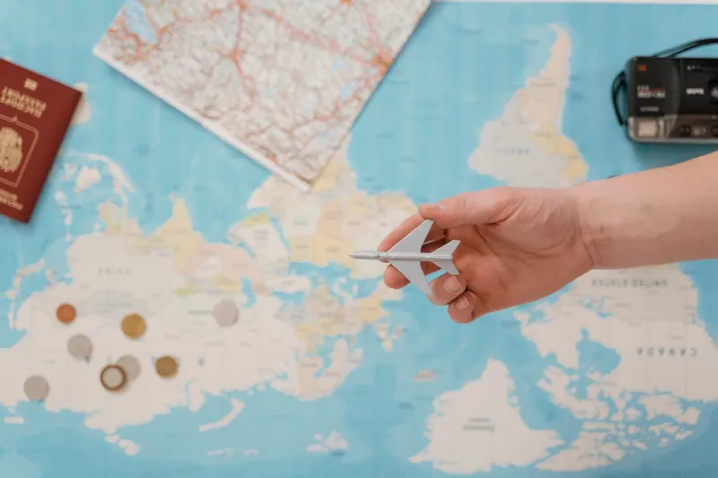 Money Without Borders: The International Audience Strategy Adult Creators Are Sleeping On