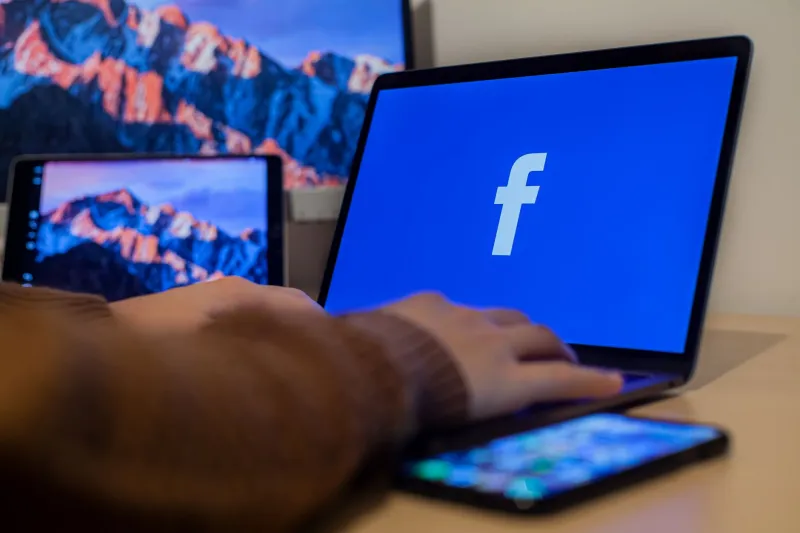 Spread Too Thin: How Chasing Every Platform Is Actually Shrinking Adult Creator Paychecks